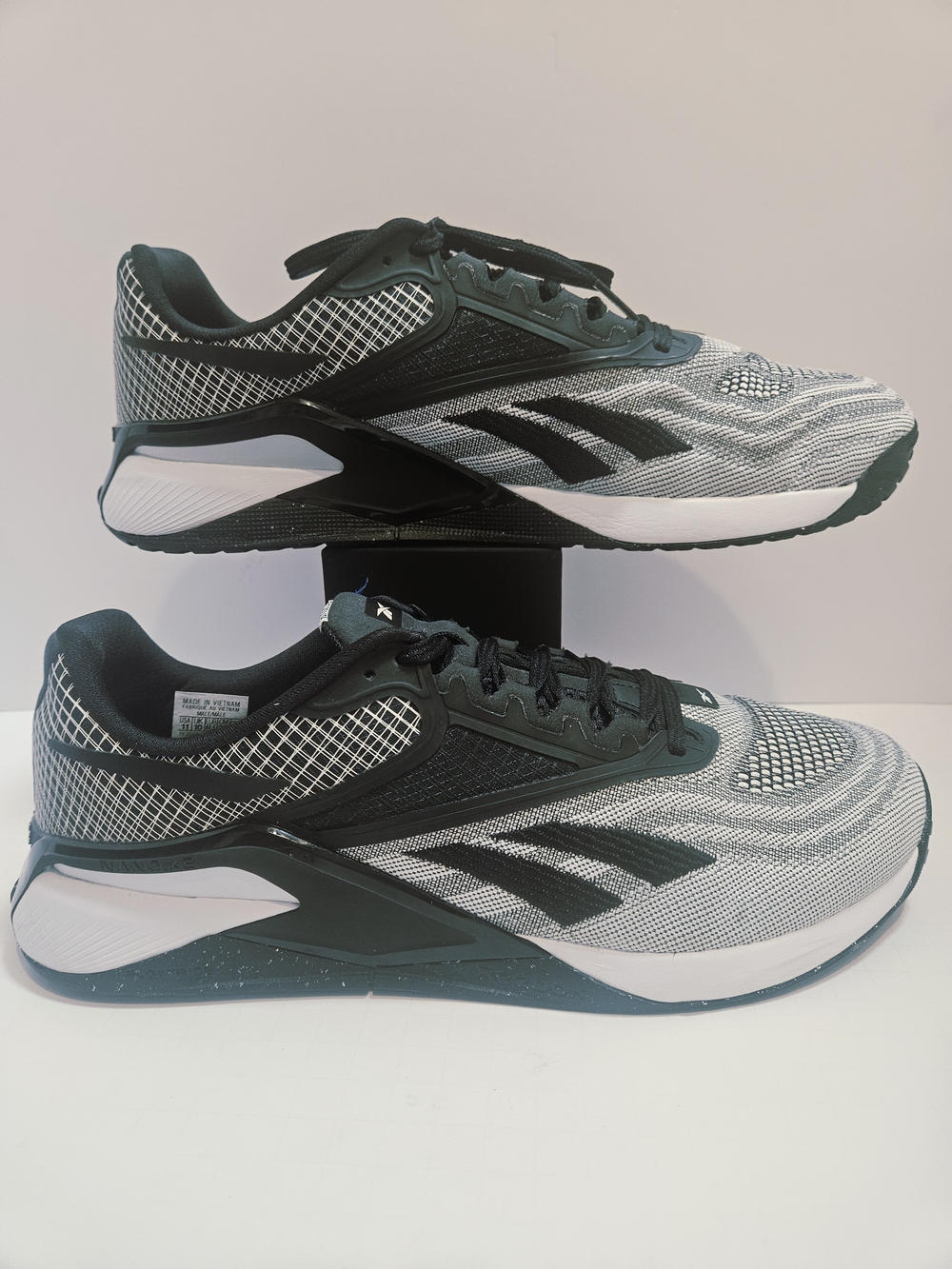 Reebok Nano X2 Men's Training Shoes Size 11 Black Grey GW5146 Excellent Conditio